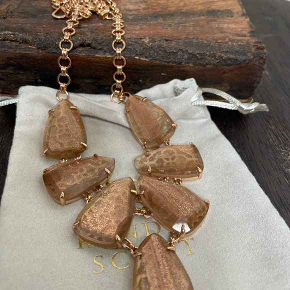 NWT Harlie Rose Gold Statement Necklace in Gold Dusted Glass! - Picture 4 of 5